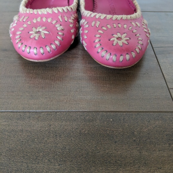 Jack Rogers flats - Picture 2 of 7